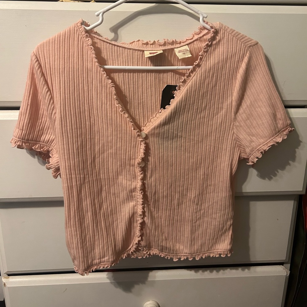 Levi’s T-shirt